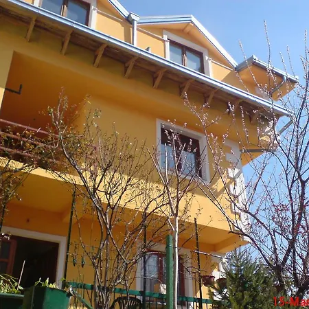 3a Casa de hóspedes *